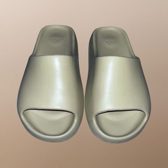 Youth Adidas Yeezy Bone Slides Resin Size Big Kid 6 - Picture 7 of 8